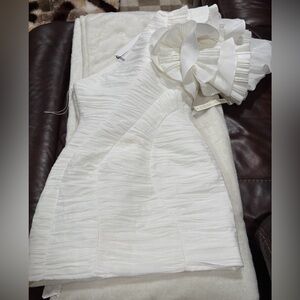 Acler ascot IVORY COLORED mini dress US size: 4  AU size: 8